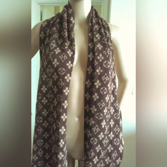 READ DESCRIP)BEAUTY CASHMERE LOUIS VUITTON SCARF MONOGRAMMED BROWN/ TAN 82 x 12 - Picture 3 of 9